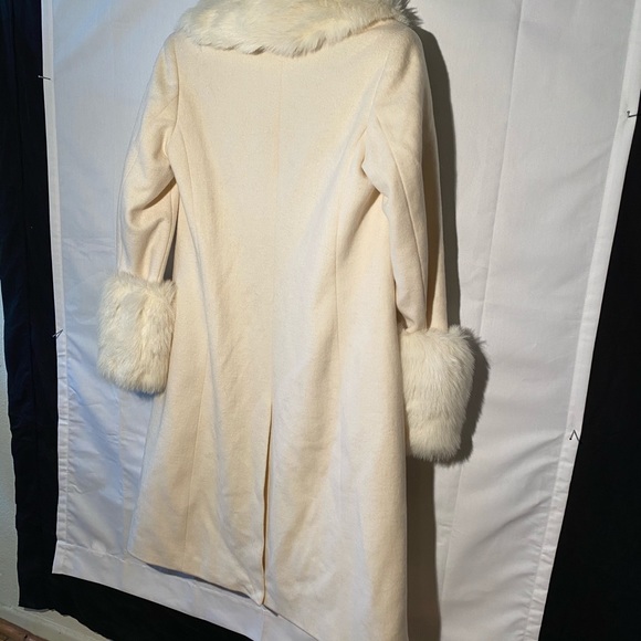 Express longline ivory faux fur pea coat - Picture 8 of 8